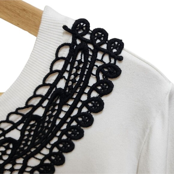 Karl Lagerfeld Sweatshirt Womens M White Black Modal Embroidered Floral Long Slv - Picture 5 of 10